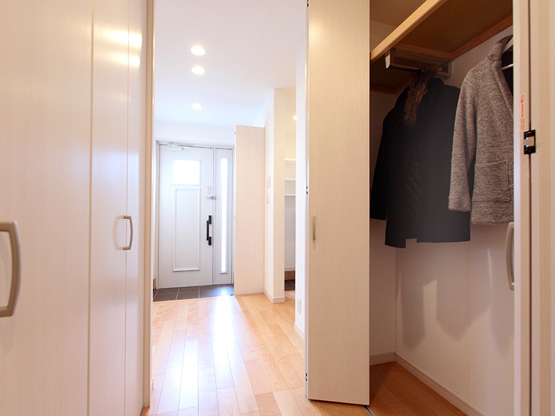 写真：クローゼット