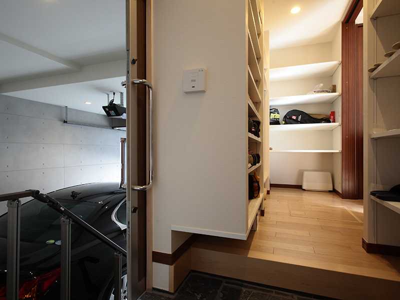 写真：インナーガレージ