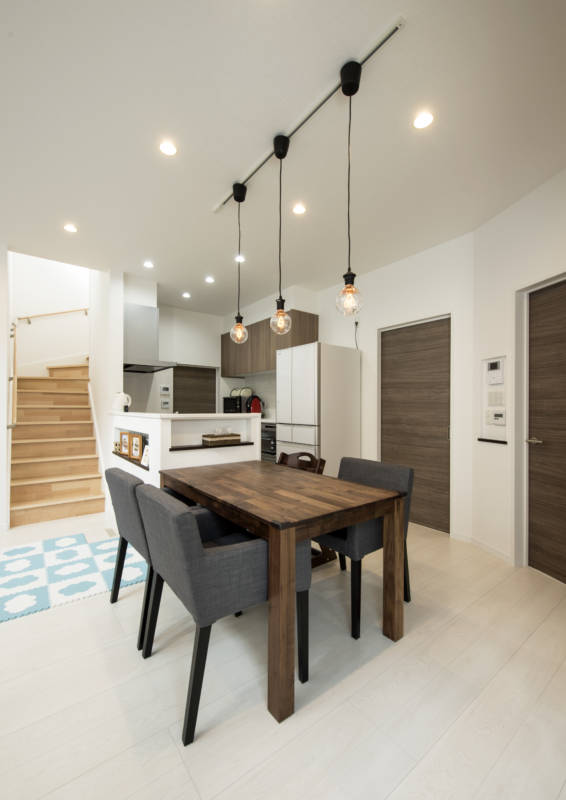 写真：動線重視のキッチン